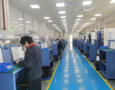 創新驅動，智造未來 走進精毅通電子技術開發的生產車間